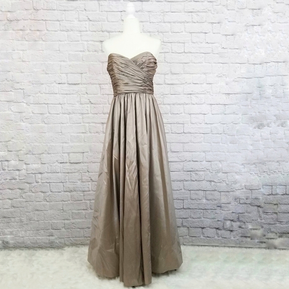 Watters & Watters ruched bodice gold taupe sweetheart neckline gown size 12XL - Picture 6 of 9